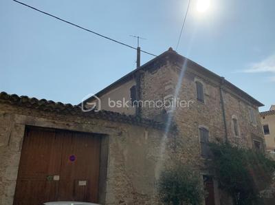 Immeuble - 157 m² - 11 pièces