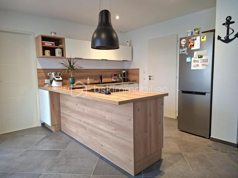 Maison - 123 m² - 5 pièces