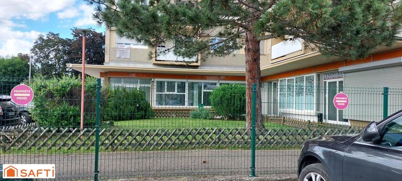 Local commercial - 153 m² - 4 pièces