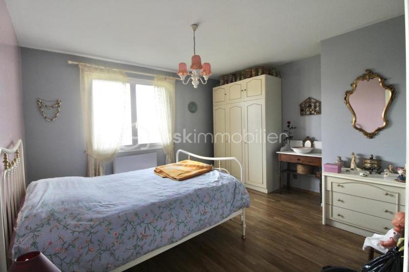 Maison - 152 m² - 8 pièces