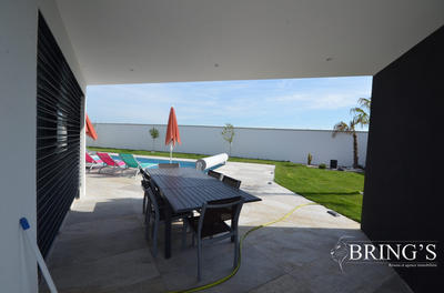 Villa - 275 m² - 7 pièces