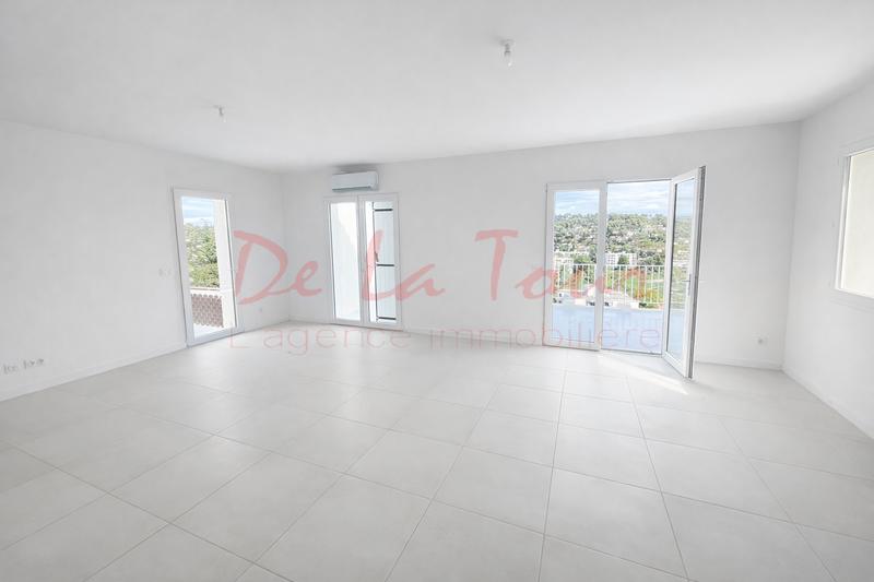 Appartement - 100 m² - 4 pièces