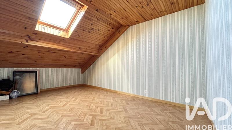 Maison - 150 m² - 8 pièces