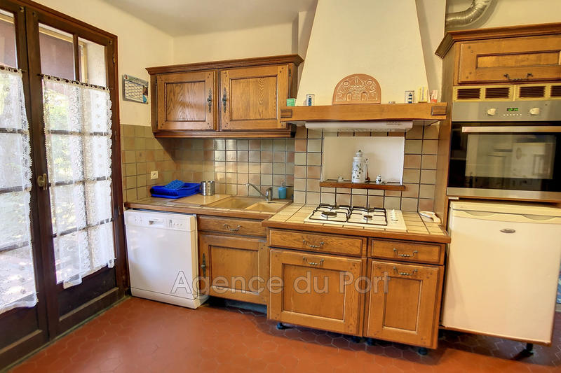 Villa - 139 m² - 6 pièces