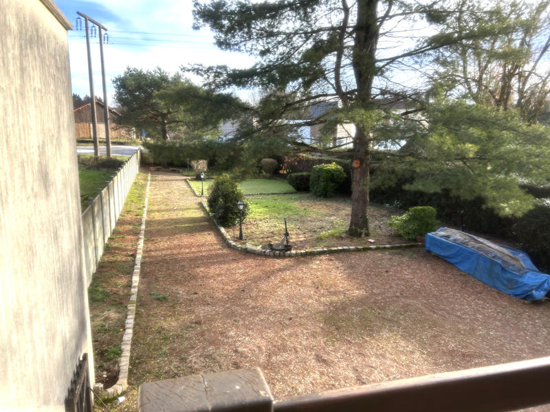 Maison - 227 m² - 7 pièces