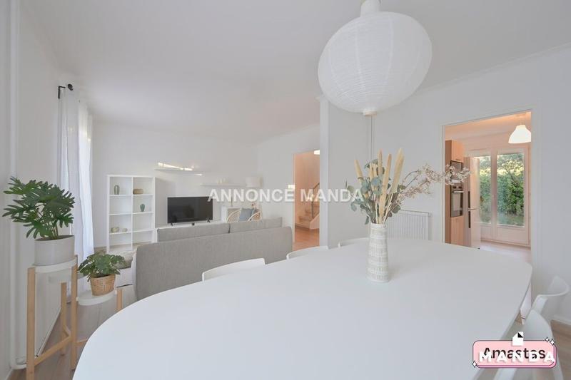 Appartement - 104 m² - 5 pièces