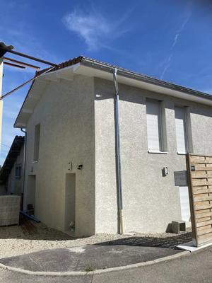 Maison - 99 m² - 4 pièces
