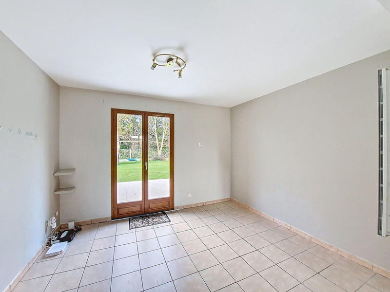 Maison - 96 m² - 5 pièces