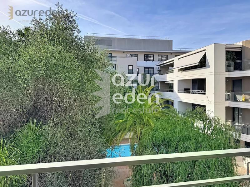 Appartement - 80 m² - 3 pièces