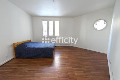 Appartement - 60 m² - 2 pièces