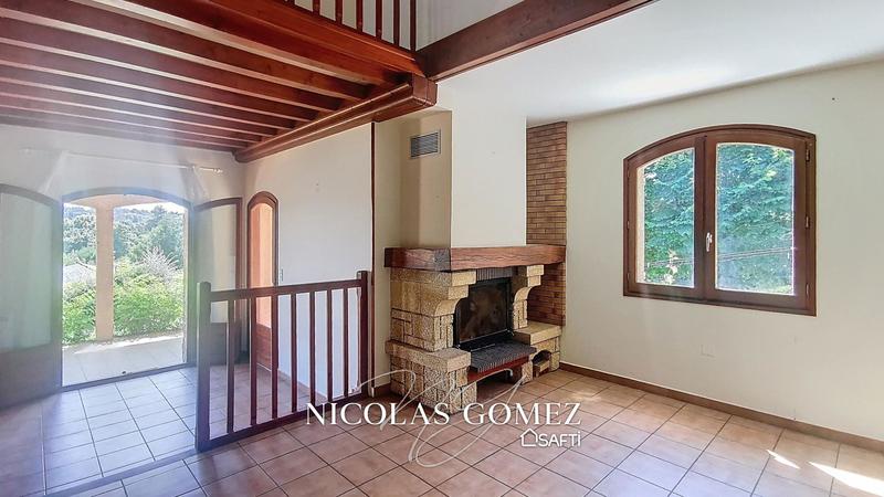 Maison - 138 m² - 6 pièces