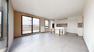 Appartement - 94 m² - 4 pièces