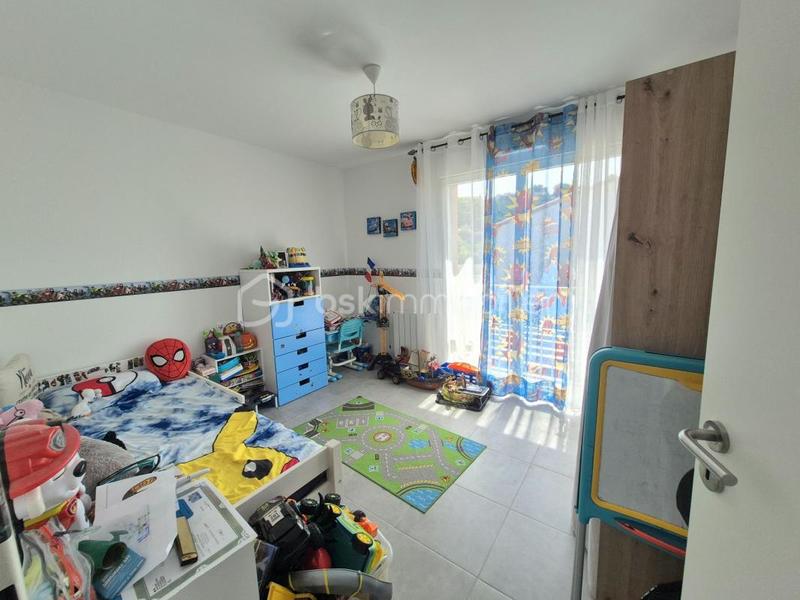 Maison - 96 m² - 4 pièces