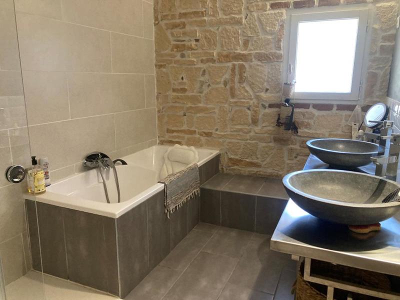 Maison - 200 m² - 7 pièces