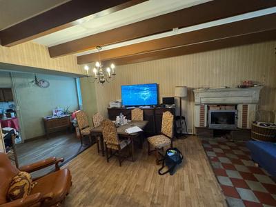 Propriété - 230 m² - 8 pièces