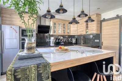 Appartement - 88 m² - 5 pièces