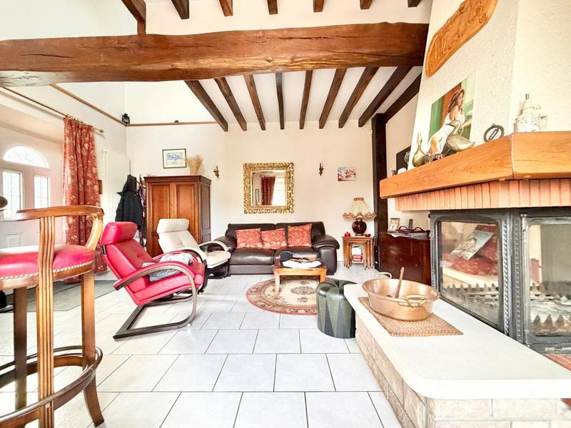 Maison - 168 m² - 6 pièces