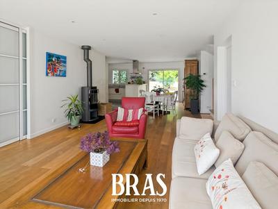 Maison - 156 m² - 6 pièces