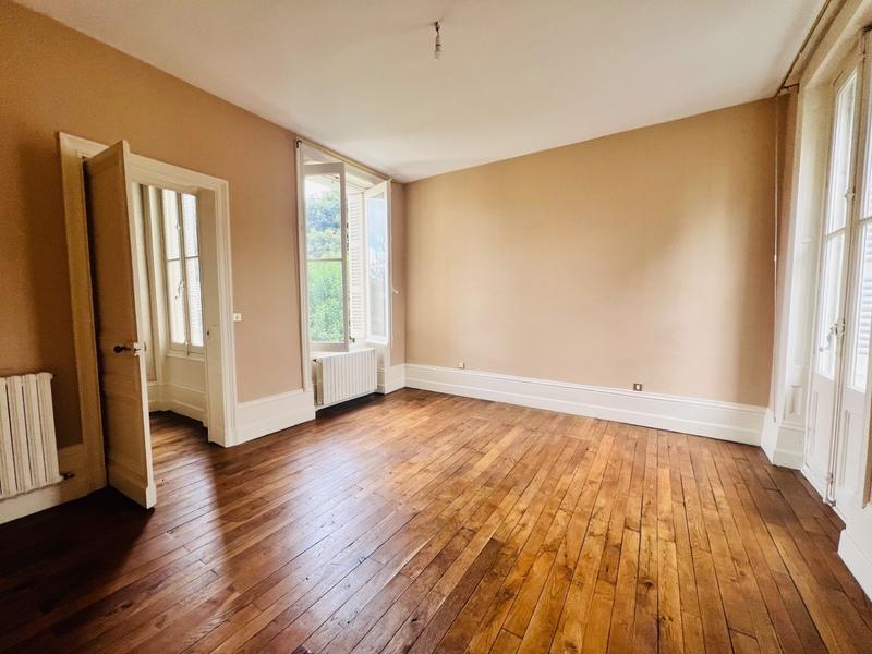 Maison bourgeoise - 170 m² - 5 pièces