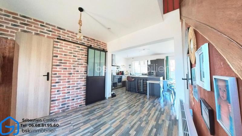 Maison traditionnelle - 96 m² - 6 pièces