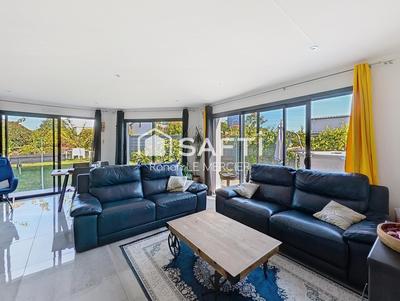 Maison - 146 m² - 6 pièces