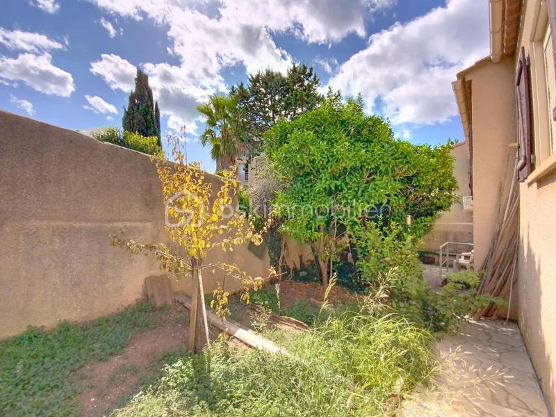 Maison traditionnelle - 106 m² - 4 pièces