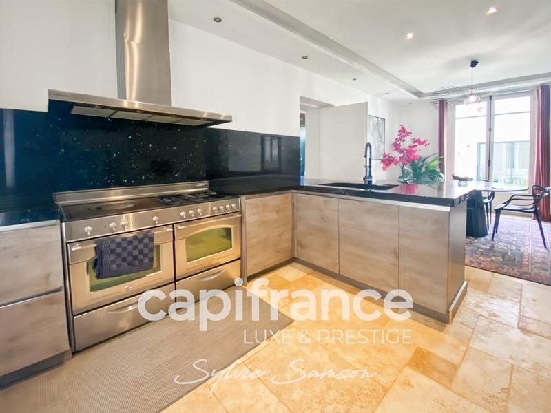 Maison bourgeoise - 165 m² - 8 pièces