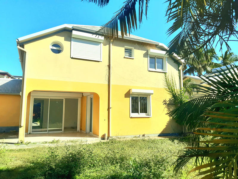 Villa - 102 m² - 6 pièces