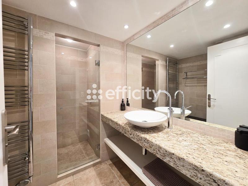 Appartement - 86 m² - 3 pièces