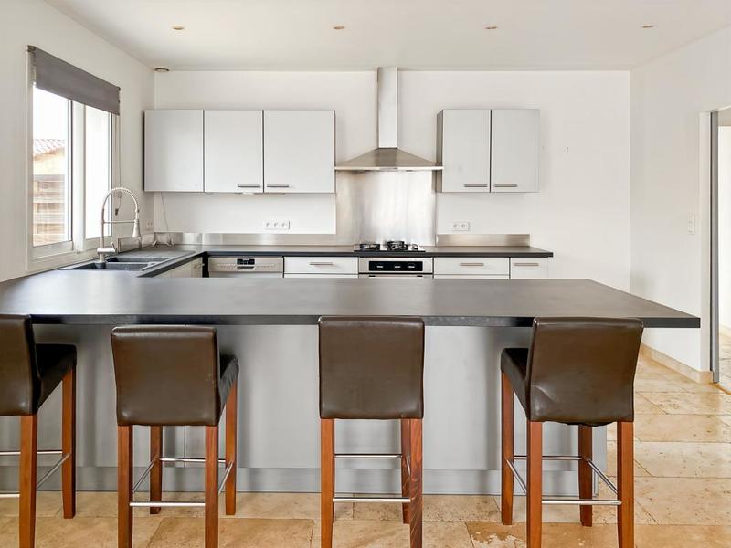 Villa - 186 m² - 8 pièces