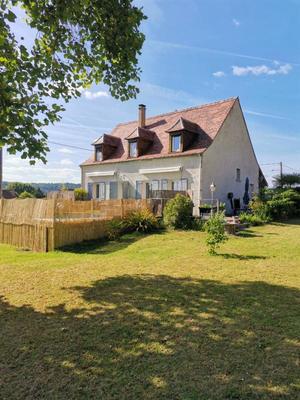 Maison - 170 m² - 7 pièces