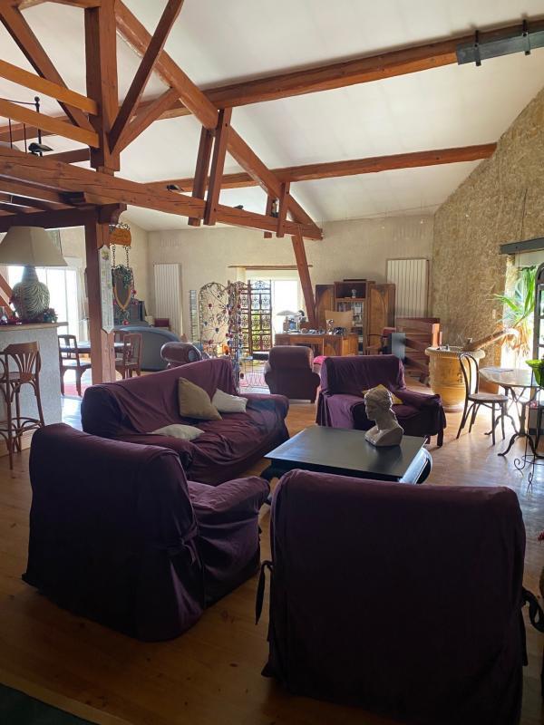 Loft - 161 m² - 5 pièces