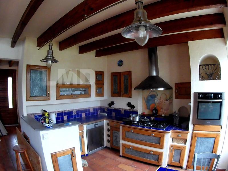 Maison en pierre - 213 m² - 8 pièces