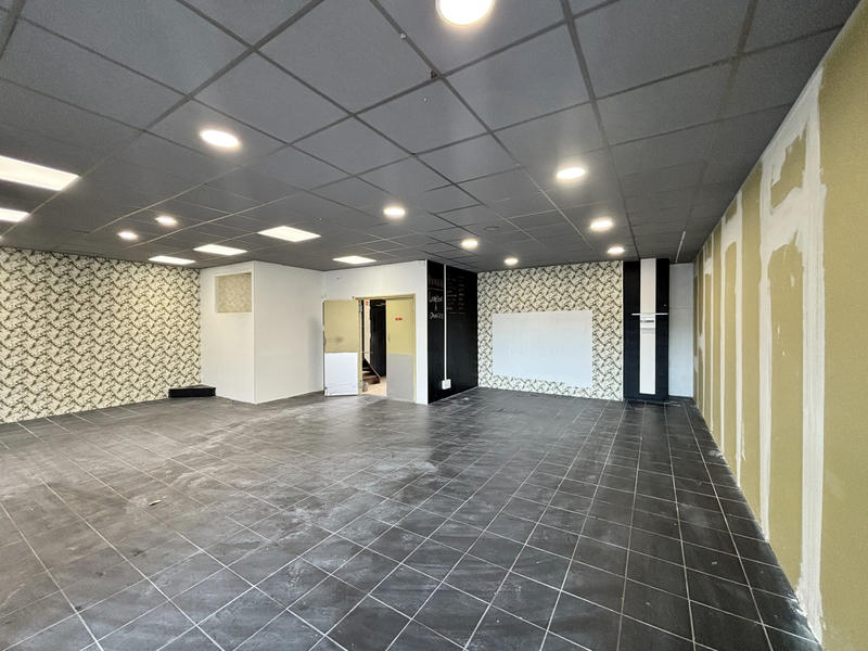 Local commercial - 250 m²