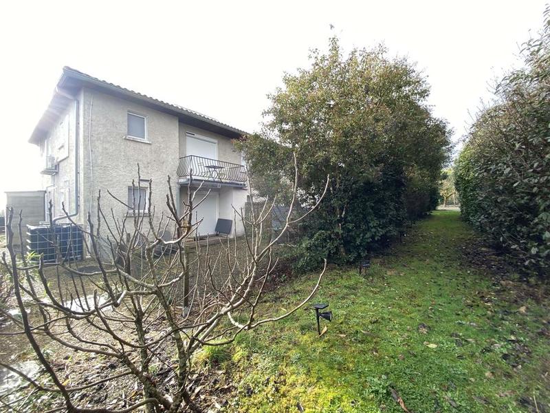 Maison - 358 m² - 16 pièces