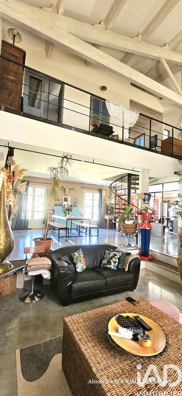 Maison - 170 m² - 6 pièces