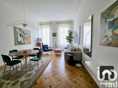 Appartement - 164 m² - 6 pièces