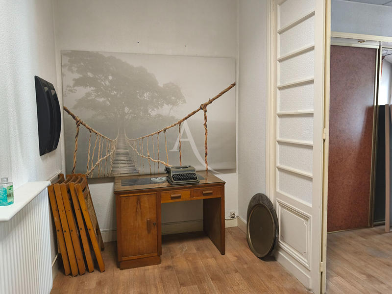 Local commercial - 104 m²