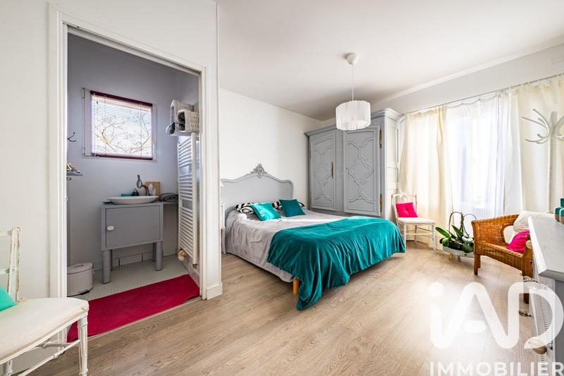 Maison - 169 m² - 7 pièces