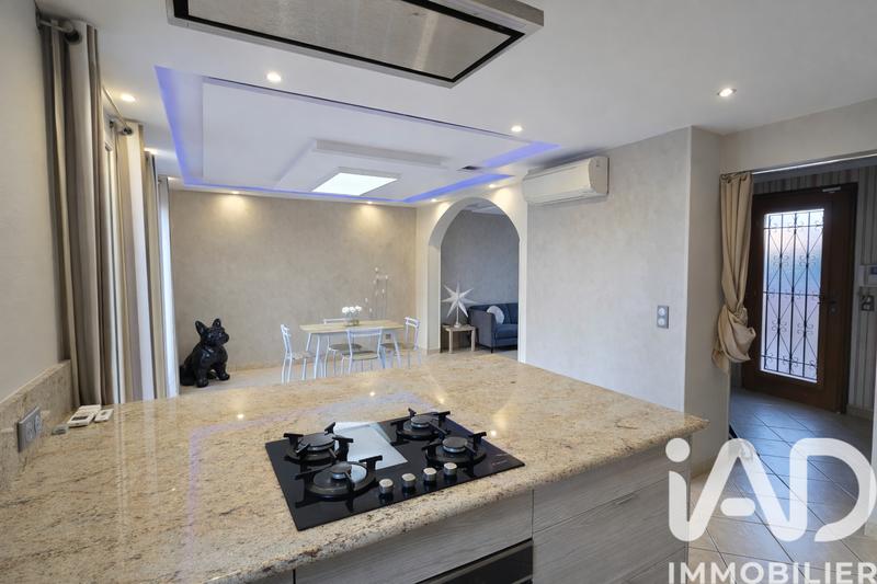 Maison - 106 m² - 6 pièces