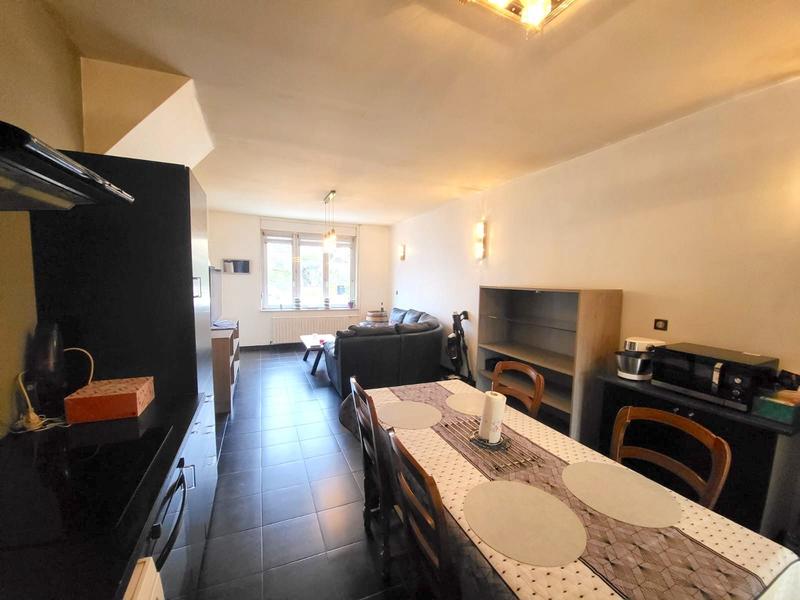 Maison - 80 m² - 5 pièces