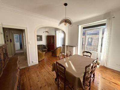 Appartement - 86 m² - 4 pièces