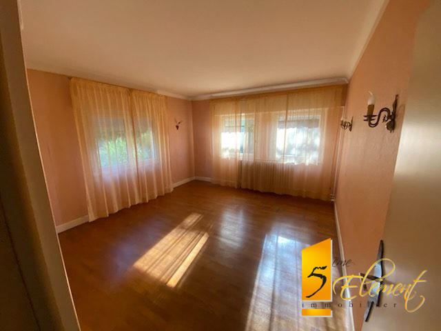 Maison ancienne - 198 m² - 6 pièces