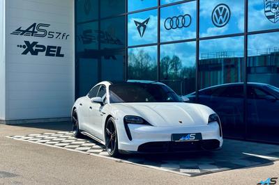 Porsche taycan Turbo s 716ch