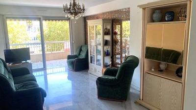 Appartement - 81 m² - 3 pièces