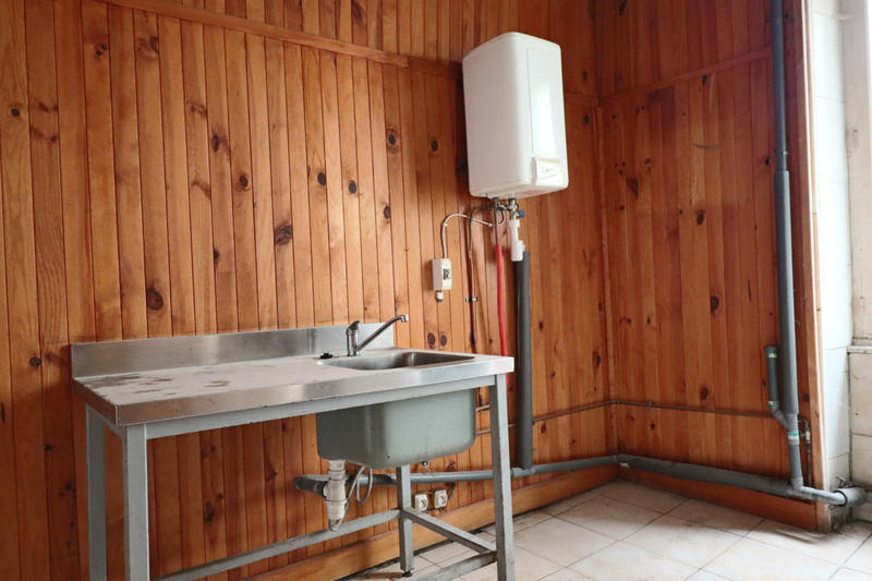 Maison - 232 m² - 11 pièces