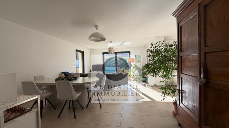 Maison - 132 m² - 6 pièces