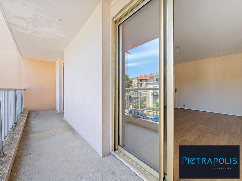 Appartement - 88 m² - 4 pièces