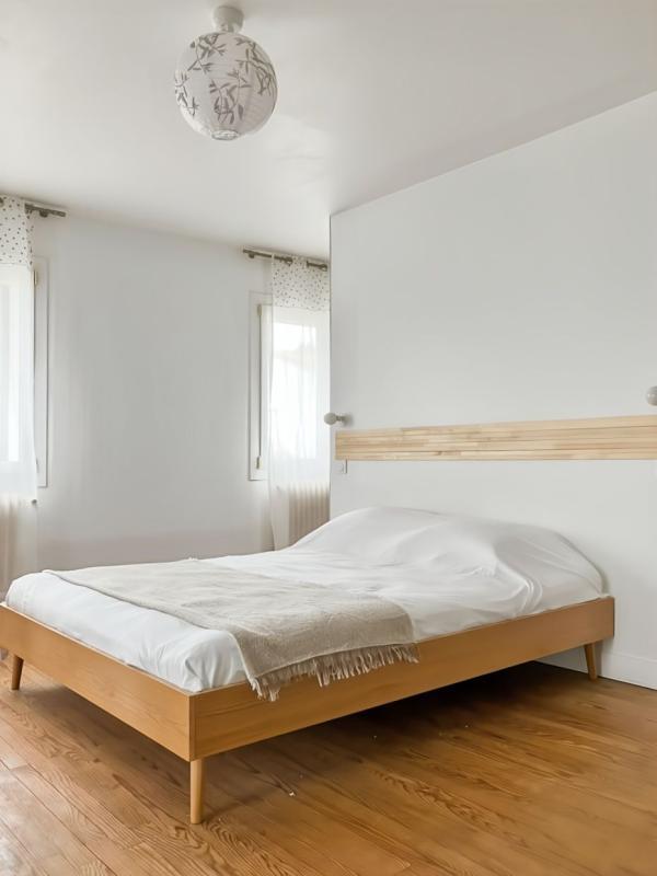 Maison - 181 m² - 6 pièces