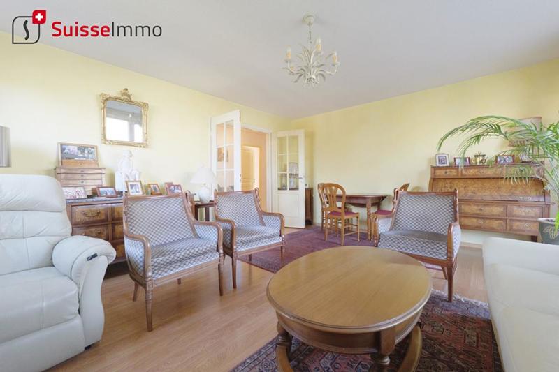 Appartement - 97 m² - 5 pièces